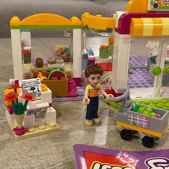 LEGO Friends 41118 Heartlake Supermarket 100% Complete Manuals Minifigures - Picture 5 of 7